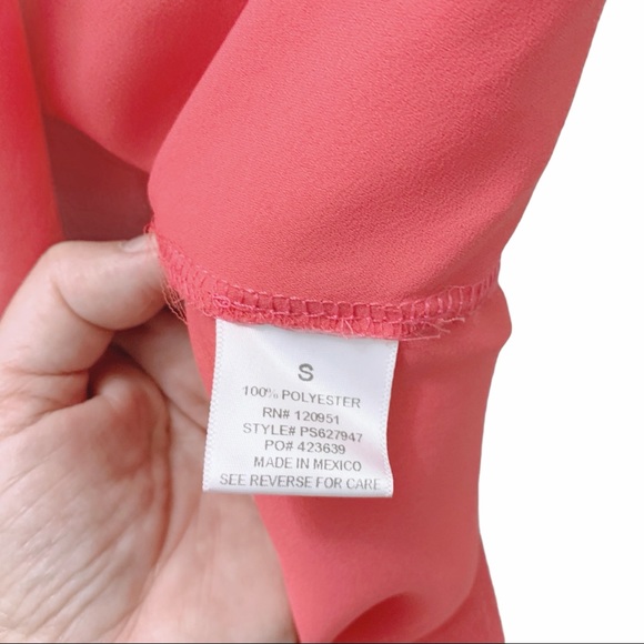 Pink Rose Short Sleeve Scoop Neck Satin Tee - Picture 3 of 5